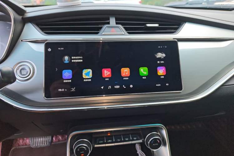 Used Geely Auto Binray 2018 14T CVT Binyi Edition Audio And AC Panel