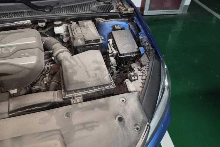 Used Geely Auto Binray 2018 14T CVT Colorful Edition Engine Bay Left