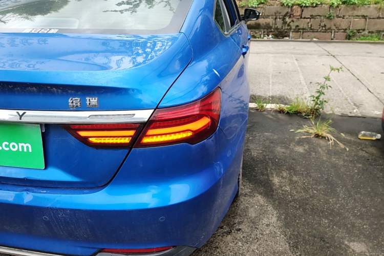 Used Geely Auto Binray 2018 14T CVT Binyi Edition Exterior 3