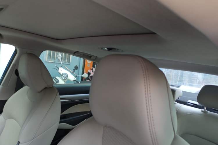 Used Geely Auto Binray 2018 14T CVT Binyi Edition Headliner