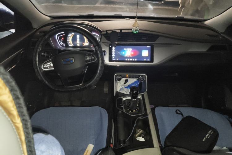 Used Geely Auto Binray 2018 14T Manual Binzhi Edition Interior 2