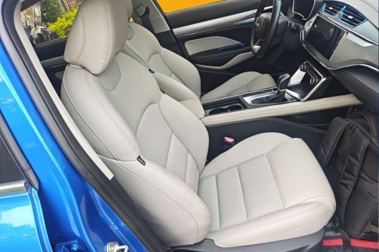 Used Geely Auto Binray 2018 14T CVT Binyi Edition Interior 9
