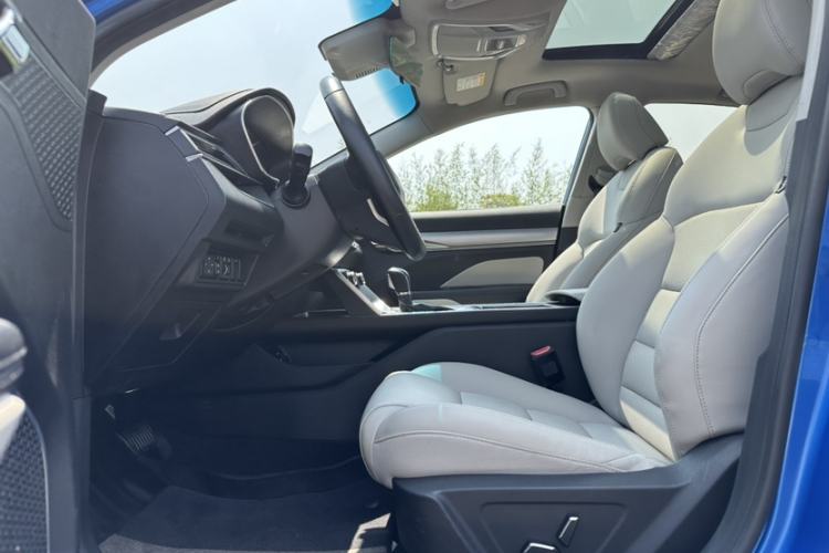 Used Geely Auto Binray 2018 14T CVT Binyi Edition Left Front Seat