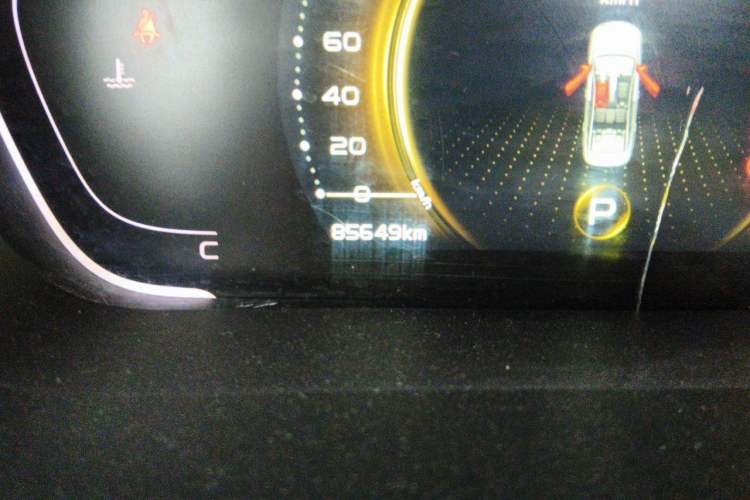 Used Geely Auto Binray 2018 14T CVT Binyi Edition Odometer Close Up