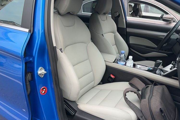 Used Geely Auto Binray 2018 14T CVT Binyi Edition Right Front Seat