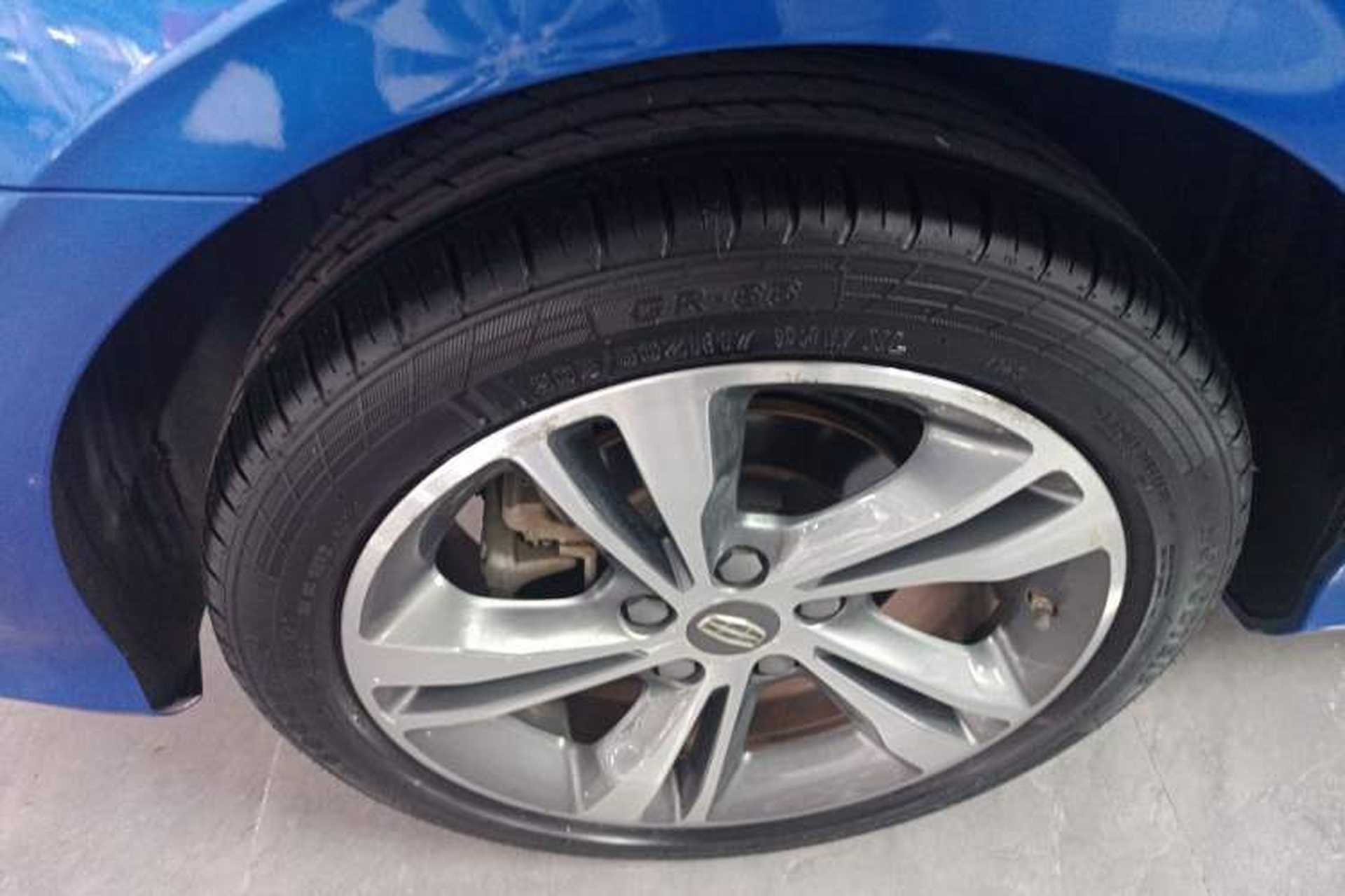 Used Geely Auto Binray 2018 14T CVT Binyi Edition Right Rear Wheel Hub