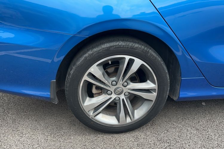 Used Geely Auto Binray 2018 14T CVT Binyi Edition Right Rear Wheel Hub