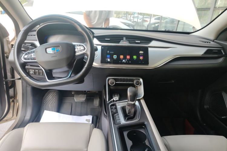 Used Geely Auto Binray 2018 14T CVT Binyi Edition Center Console
