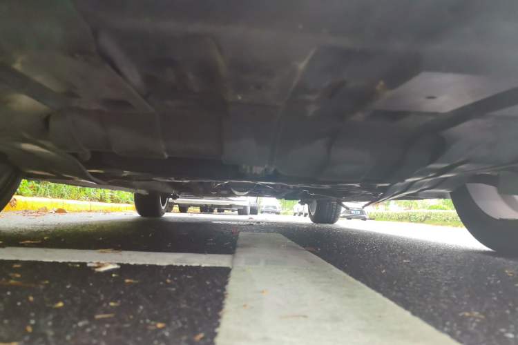 Used Geely Auto Binray 2018 14T CVT Binyi Edition Chassis Front