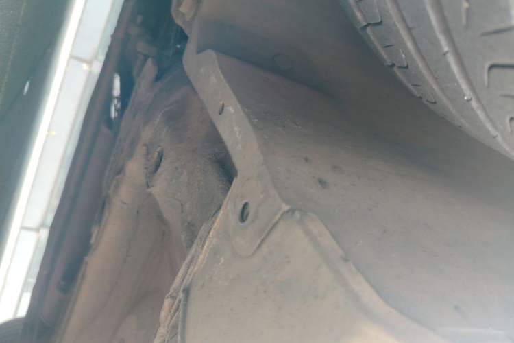 Used Geely Auto Binray 2018 14T CVT Binyi Edition Chassis Front Left