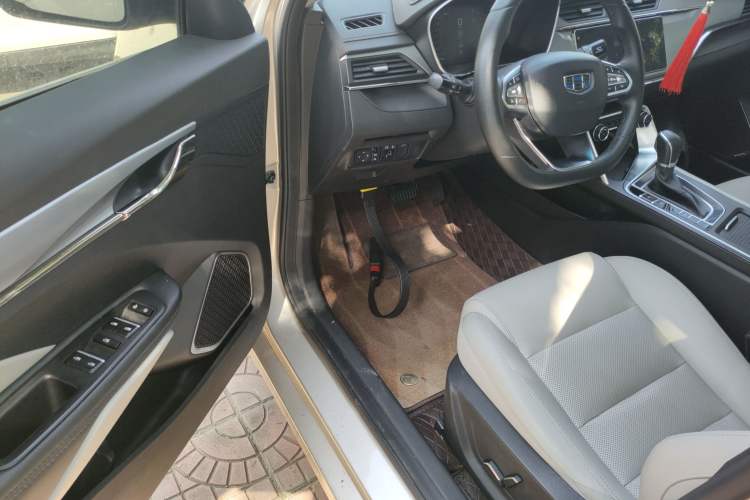 Used Geely Auto Binray 2018 14T CVT Binyi Edition Driver Seat
