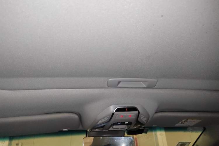 Used Geely Auto Binray 2018 14T CVT Binyi Edition Headliner