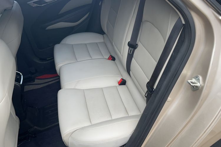 Used Geely Auto Binray 2018 14T CVT Binyi Edition Interior 1