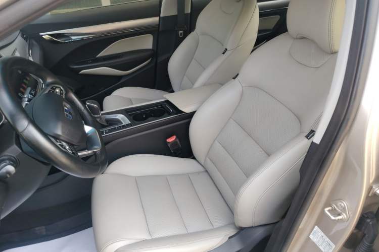 Used Geely Auto Binray 2018 14T CVT Binyi Edition Left Front Seat