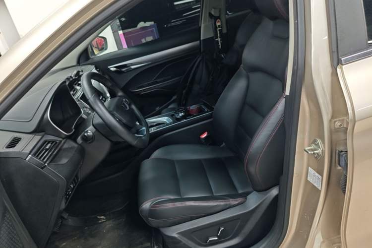 Used Geely Auto Binray 2018 14T CVT Binyi Edition Left Front Seat