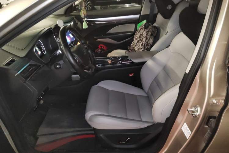 Used Geely Auto Binray 2018 14T CVT Binyi Edition Left Front Seat