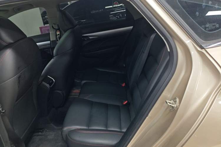 Used Geely Auto Binray 2018 14T CVT Binyi Edition Left Rear Seat
