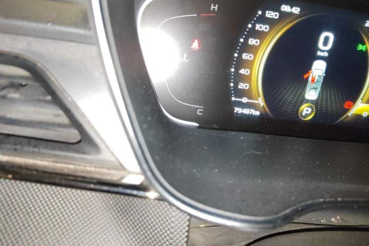 Used Geely Auto Binray 2018 14T CVT Binyi Edition Odometer Close Up