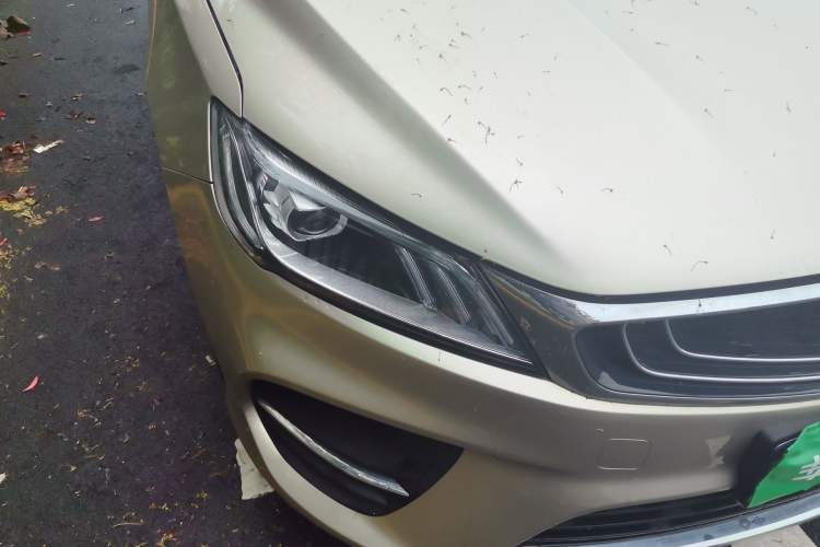 Used Geely Auto Binray 2018 14T CVT Binyi Edition Right Front Headlight