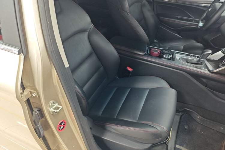Used Geely Auto Binray 2018 14T CVT Binyi Edition Right Front Seat