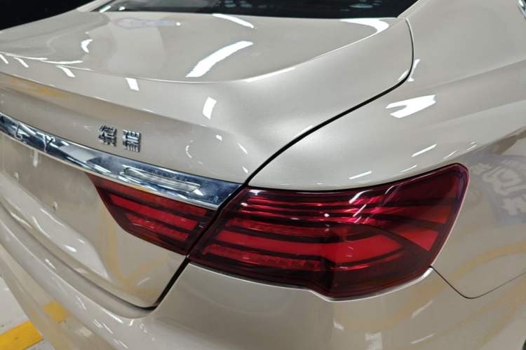 Used Geely Auto Binray 2018 14T CVT Binyi Edition Right Rear Taillight