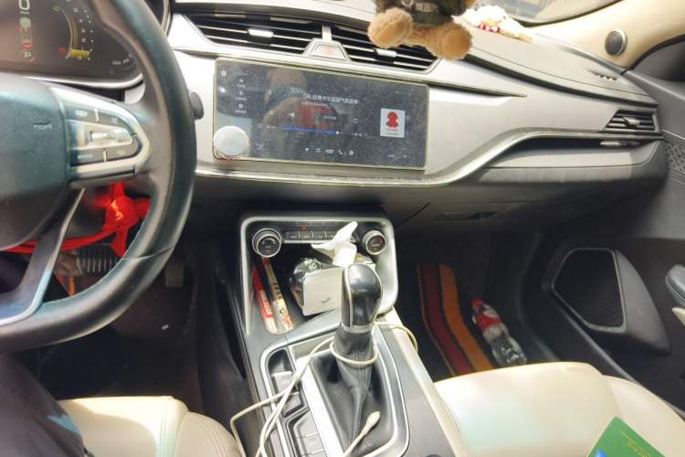 Used Geely Auto Binray 2018 14T CVT Binyi Edition Audio And AC Panel