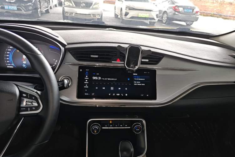 Used Geely Auto Binray 2018 14T CVT Binyi Edition Audio And AC Panel