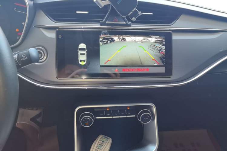 Used Geely Auto Binray 2018 14T CVT Binyi Edition Audio And AC Panel