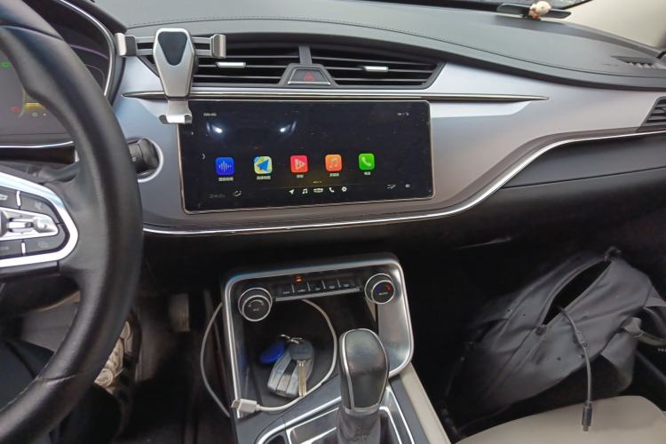 Used Geely Auto Binray 2018 14T CVT Binyi Edition Audio And AC Panel