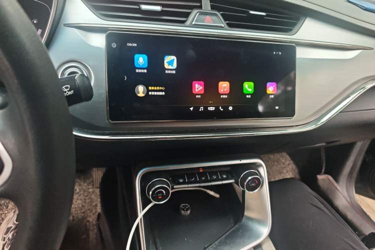Used Geely Auto Binray 2018 14T CVT Colorful Edition Audio And AC Panel