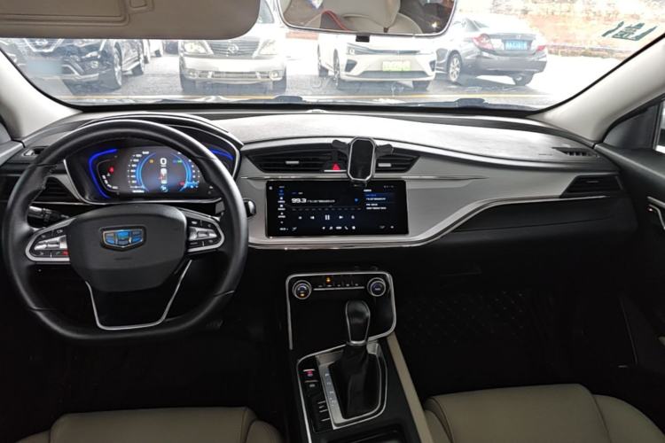 Used Geely Auto Binray 2018 14T CVT Binyi Edition Center Console