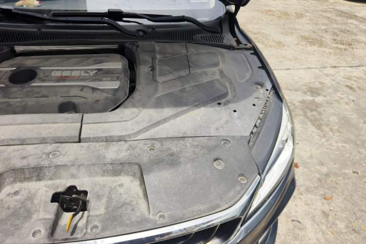 Used Geely Auto Binray 2018 14T CVT Binyi Edition Engine Bay Left