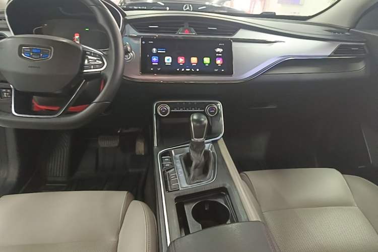 Used Geely Auto Binray 2018 14T CVT Binyi Edition Gear Lever