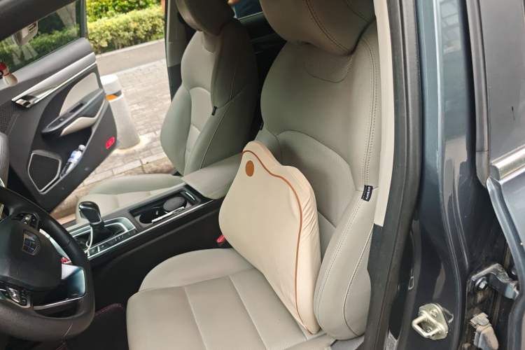 Used Geely Auto Binray 2018 14T CVT Colorful Edition Left Front Seat