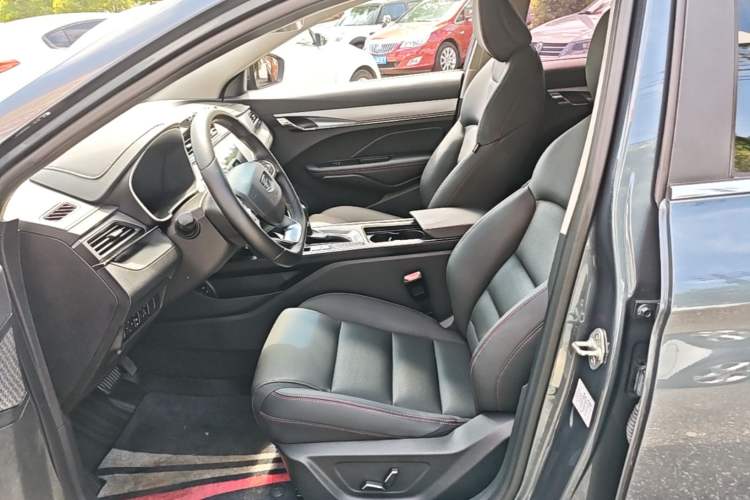 Used Geely Auto Binray 2018 14T CVT Binyi Edition Left Front Seat