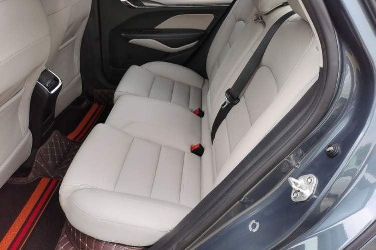 Used Geely Auto Binray 2018 14T CVT Binyi Edition Left Rear Seat