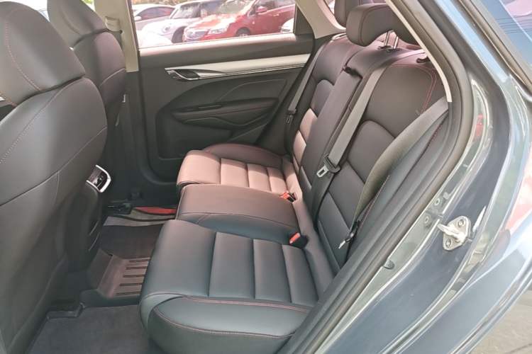 Used Geely Auto Binray 2018 14T CVT Binyi Edition Left Rear Seat