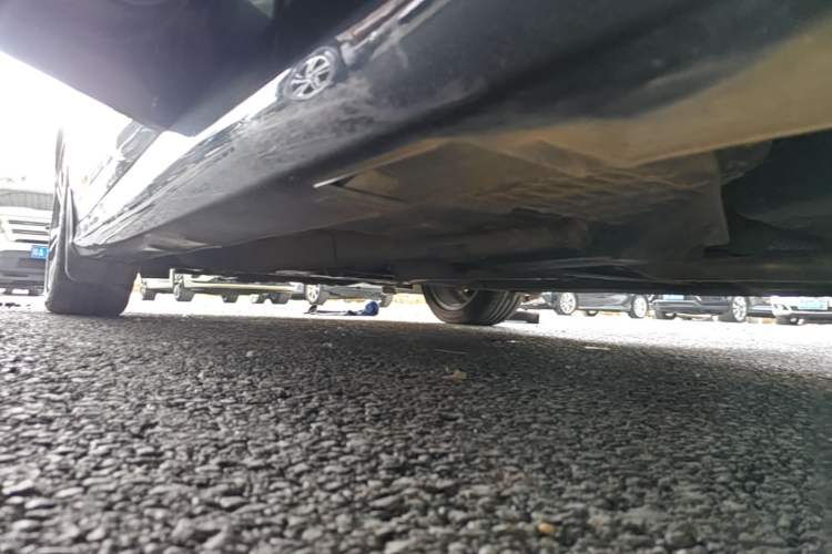 Used Geely Auto Binray 2018 14T CVT Binyi Edition Left Side Sill