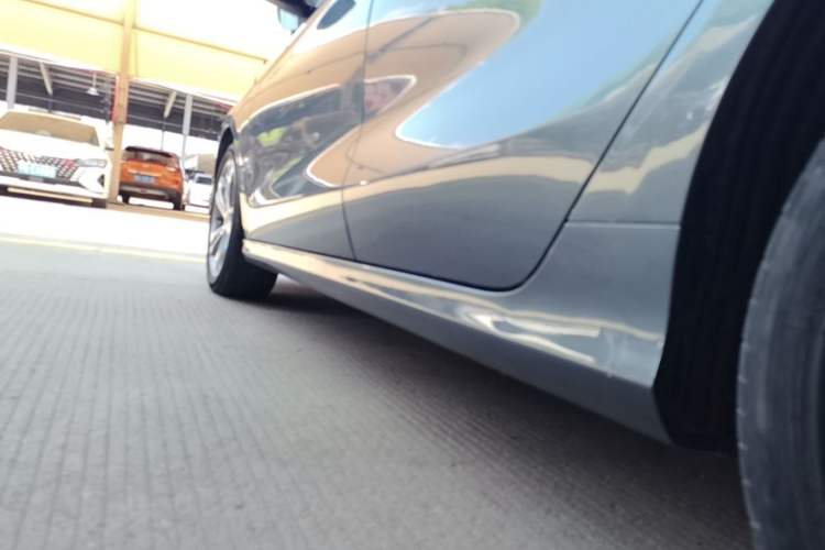 Used Geely Auto Binray 2018 14T CVT Binyi Edition Left Side Sill