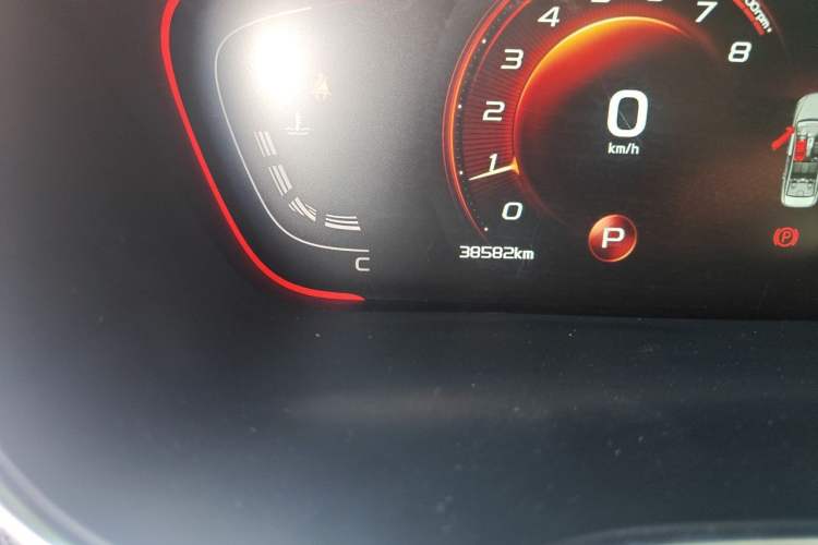 Used Geely Auto Binray 2018 14T CVT Binyi Edition Odometer Close Up