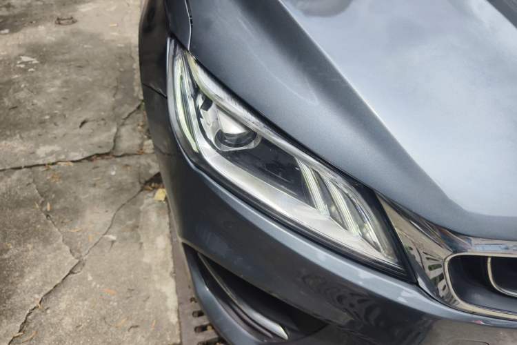 Used Geely Auto Binray 2018 14T CVT Binyi Edition Right Front Headlight