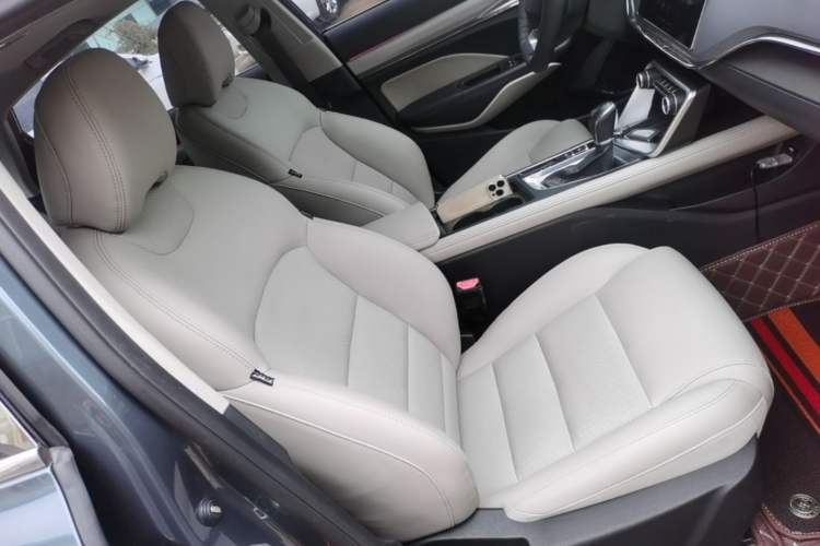 Used Geely Auto Binray 2018 14T CVT Binyi Edition Right Front Seat