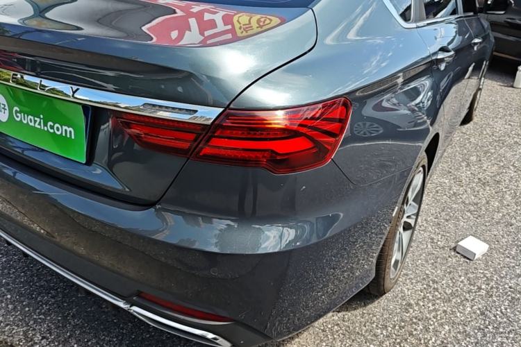 Used Geely Auto Binray 2018 14T CVT Binyi Edition Right Rear Taillight