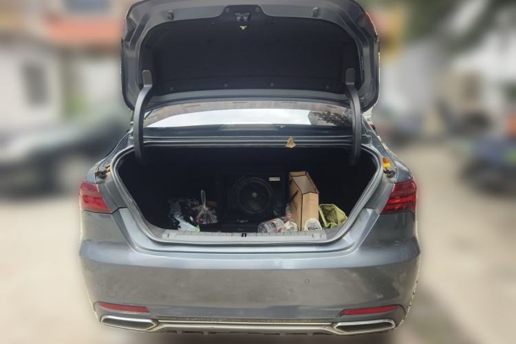 Used Geely Auto Binray 2018 14T CVT Binyi Edition Trunk