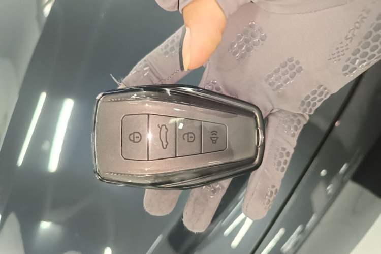 Used Geely Auto Binray 2018 14T CVT Binyi Edition Vehicle Key