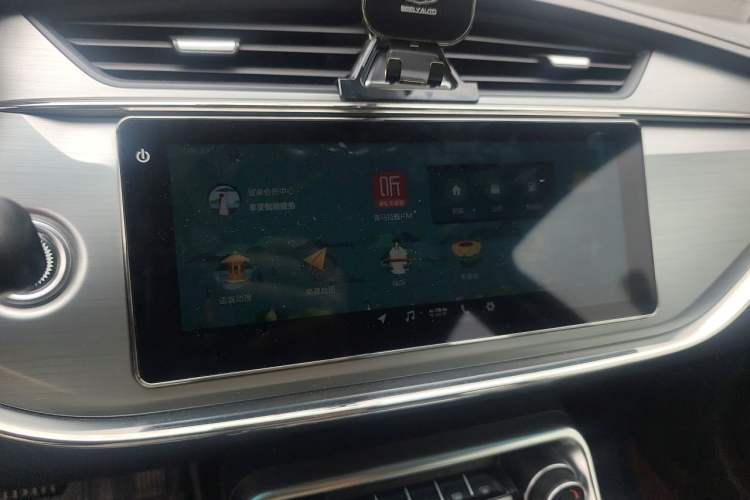 Used Geely Auto Binray 2018 14T CVT Binyi Edition Audio And AC Panel