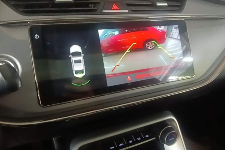 Used Geely Auto Binray 2018 14T CVT Binyi Edition Audio And AC Panel