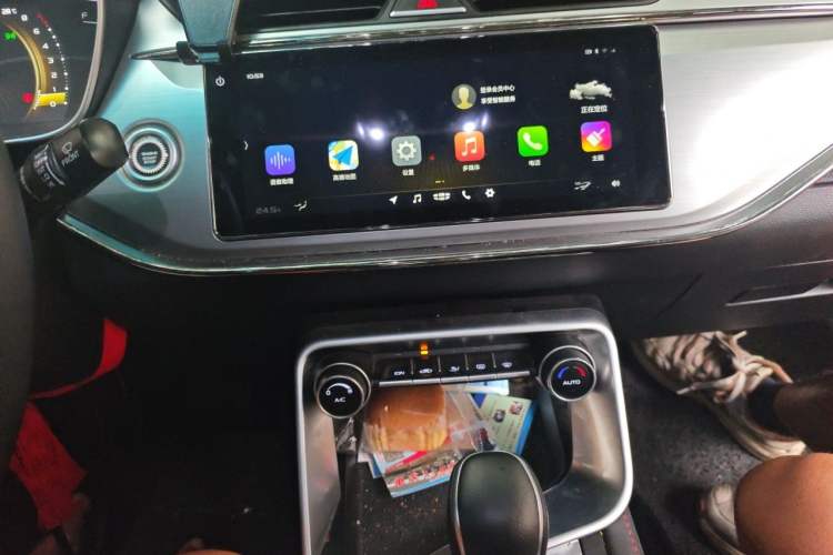 Used Geely Auto Binray 2018 14T CVT Binyi Edition Audio And AC Panel