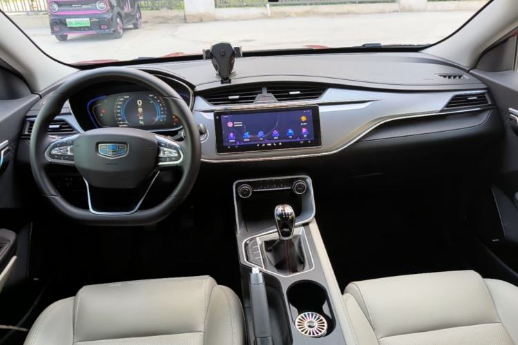 Used Geely Auto Binray 2018 14T Manual Binzhi Edition Center Console