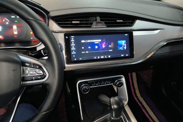 Used Geely Auto Binray 2018 14T CVT Binyi Edition Center Console